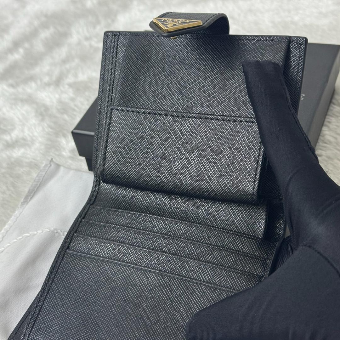 ◆PRADA◆プラダ サフィアーノタブ 財布 PRADA プラダ サフィアーノタブ 折り財布 ライトブルー
