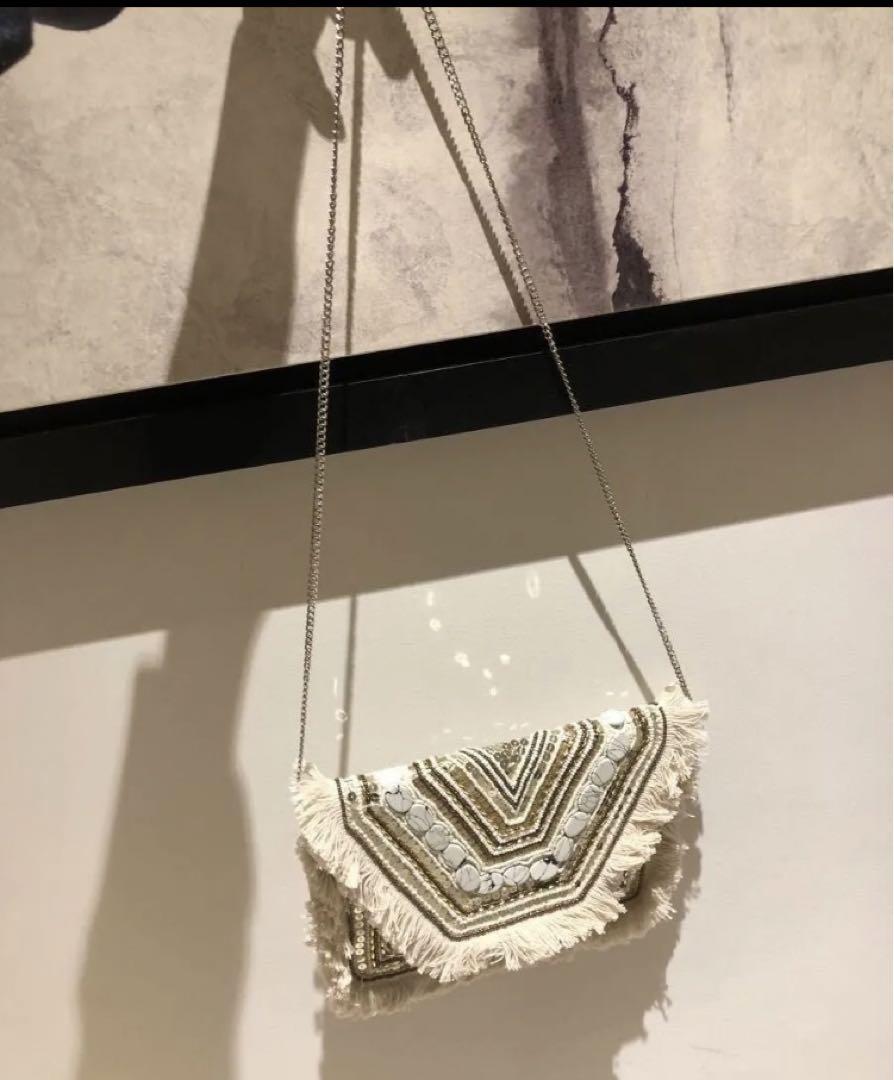 【ドバイで購入】フリンジ ビーズ ショルダーバッグ　ハンドメイド　DUBAI