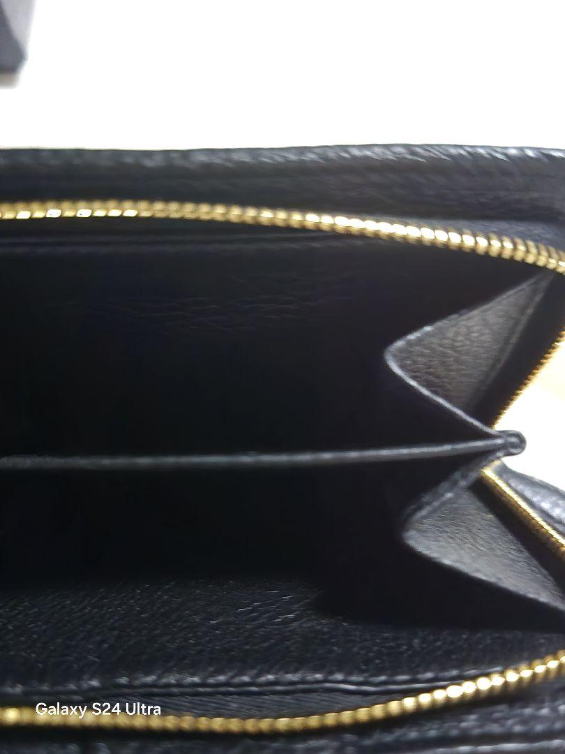 【未使用美品】PRADA ブラックレザー 　zip　コンパクトウォレット