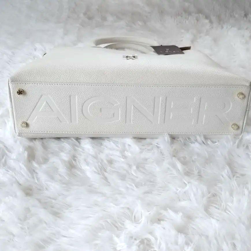 AIGNER アイグナー　本革カバン　バッグ　白