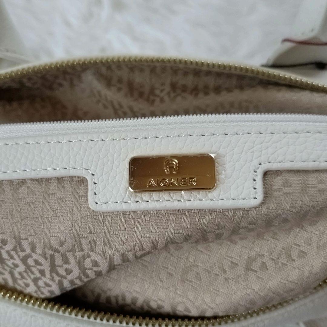 AIGNER アイグナー　本革カバン　バッグ　白
