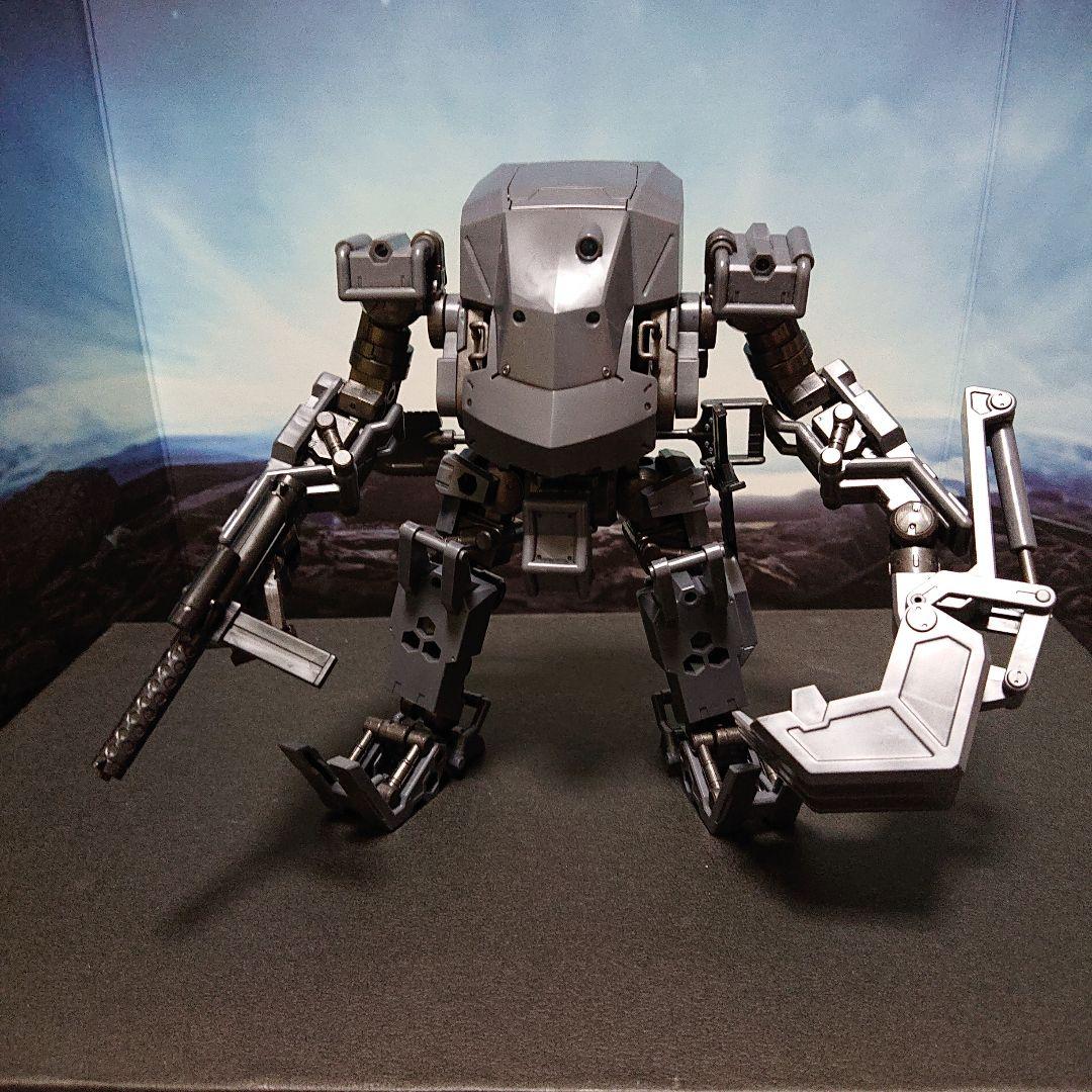 となヘキサギアバルクアームαルクスエイプ組み立て済み完成品