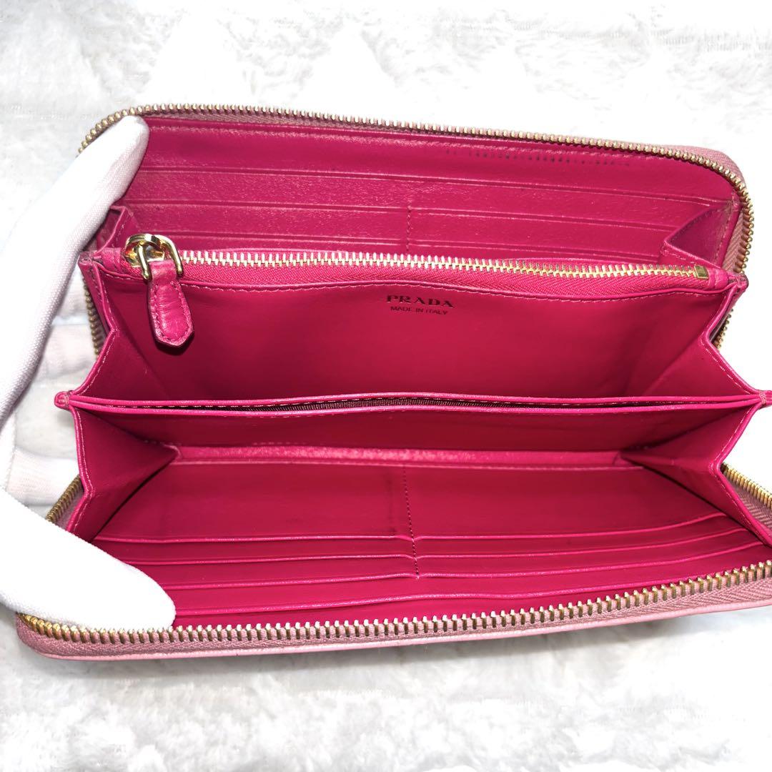 PRADA プラダ ファスナー付 ヴィッテロダイノレザー カード