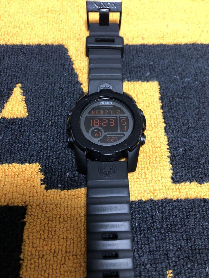 Nixon star wars unit40 タイファイターパイロット　箱付