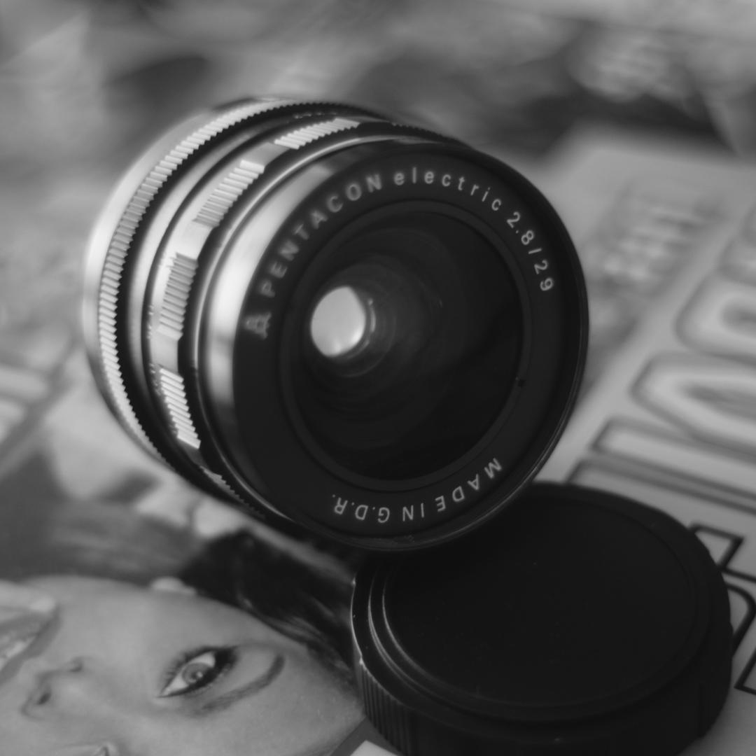 ドイツ製 PENTACON electric 29mm F2.8 M42マウント - メルカリ