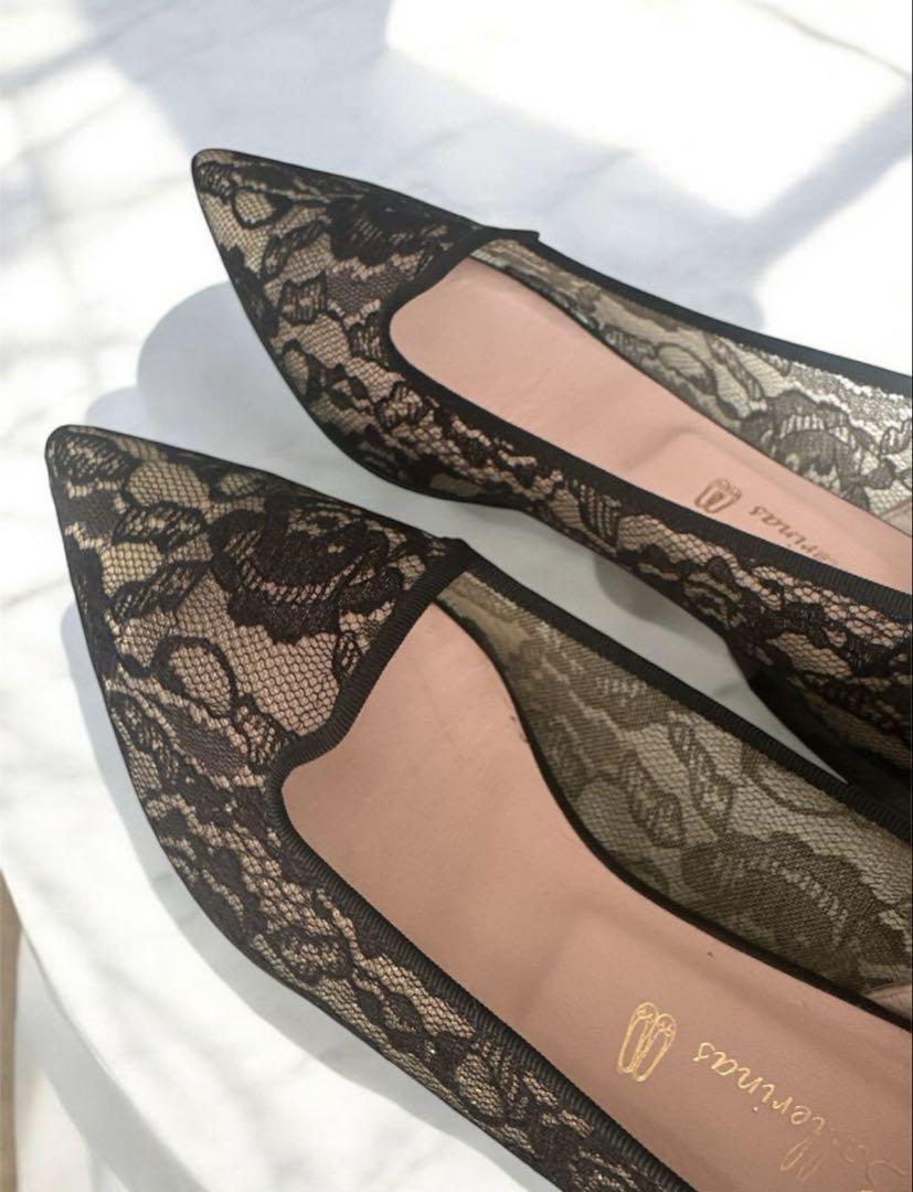 美品✨✨プリティーバレリーナ 37 サイズ　 黒レース かかと黒リボン付