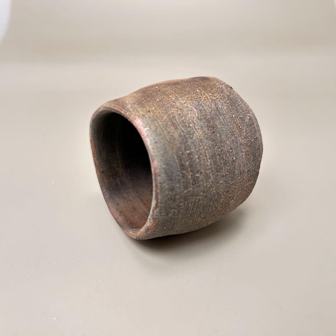 金重有邦 ぐい呑 備前焼(共箱あり)岡山県指定重要無形文化財保持者 金重有邦 ぐい呑 備前焼(共箱あり)岡山県指定重要無形文化財保持者