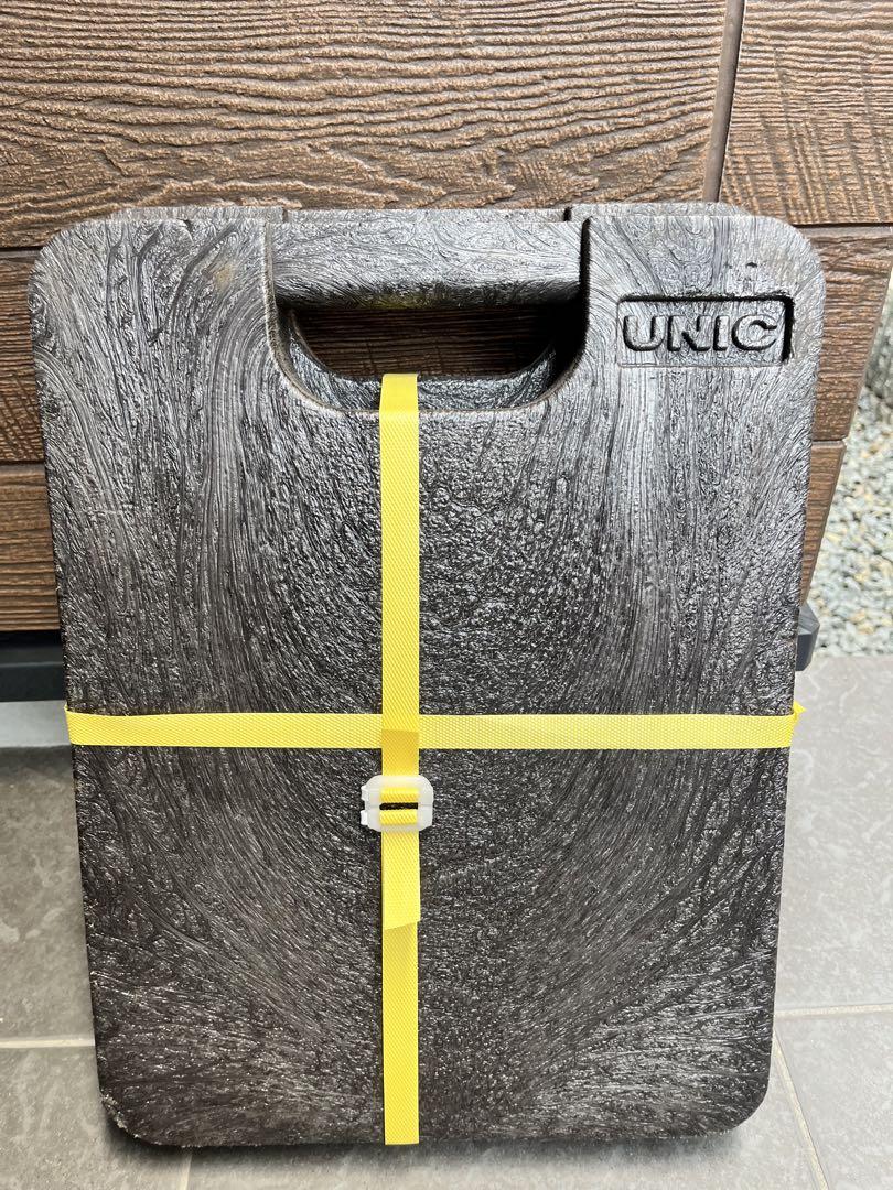 UNIC 敷板2枚　未使用品