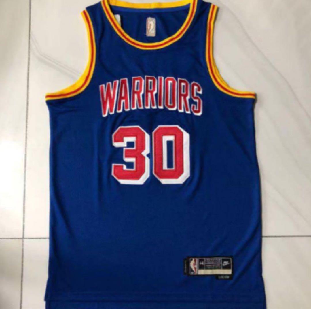 今だけの限定セール Nike 76ers 長袖ウォームアップウェア NBA ウェア
