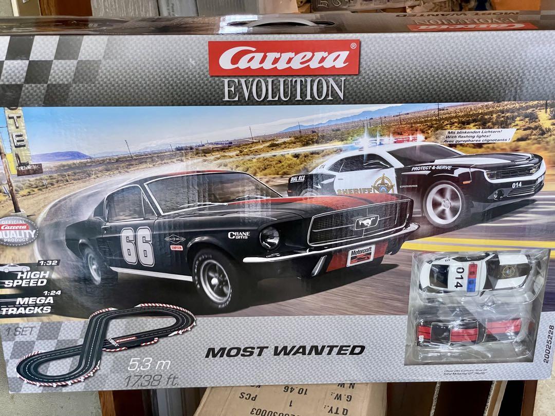 Carrera Evolution セットMOST WANTED新品未開封未使用