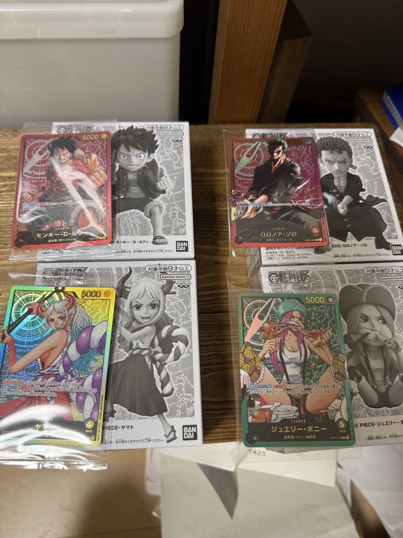 人気海外ブランドアイテム｜ファッション通販 ワンピースカード レカフィグ4種 コンプリート ルフィ ゾロ ワンピース カードゲーム
