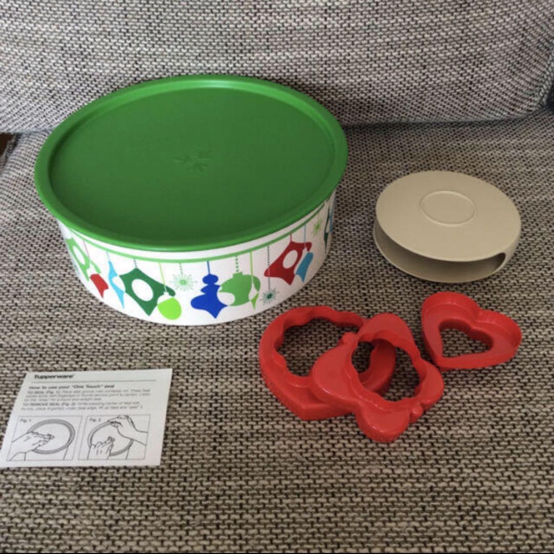 Tupperware タッパーウェア クリスマスキャニスター クッキーカッター