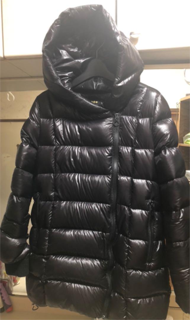 お買い得人気 TATRAS タトラス フード付きダウンコート軽量 曲線美 xsByf-m14042427557 最安値格安