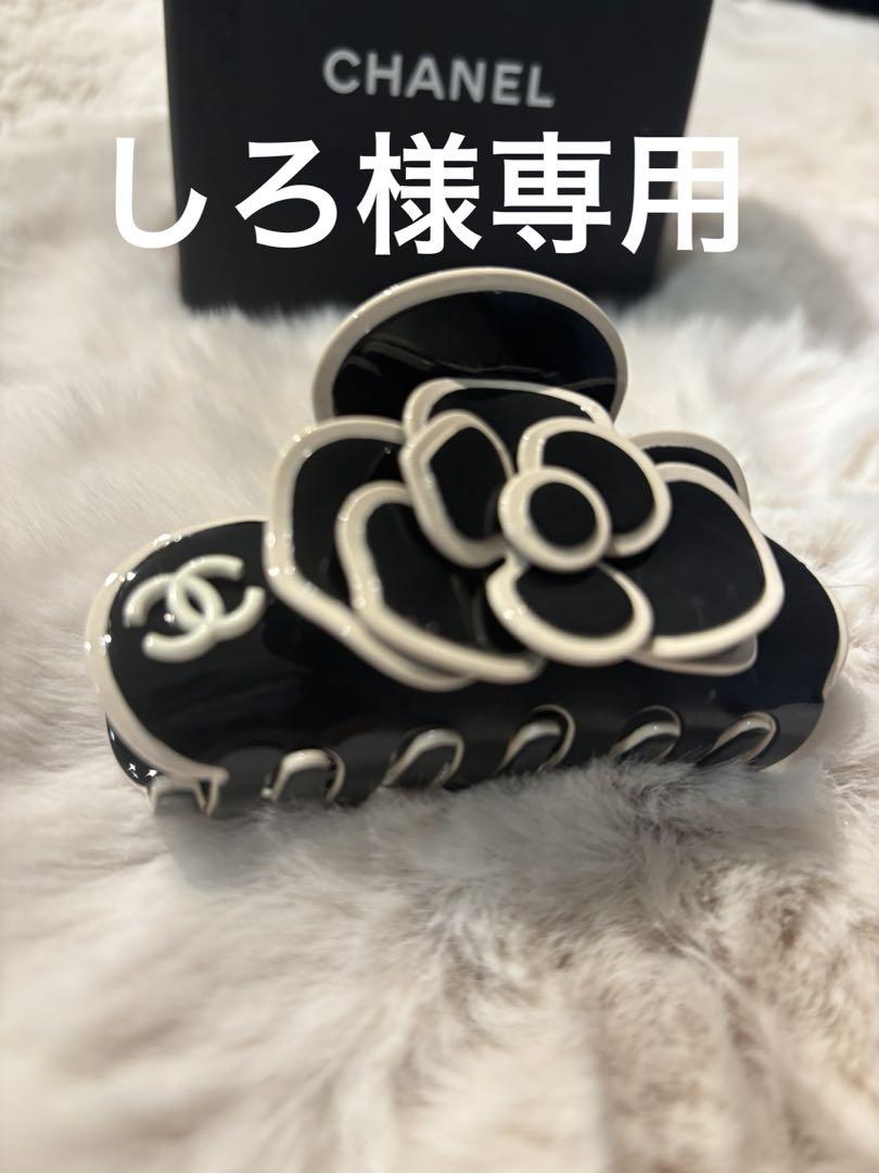 CHANEL 花モチーフ ヘアクリップ 黒