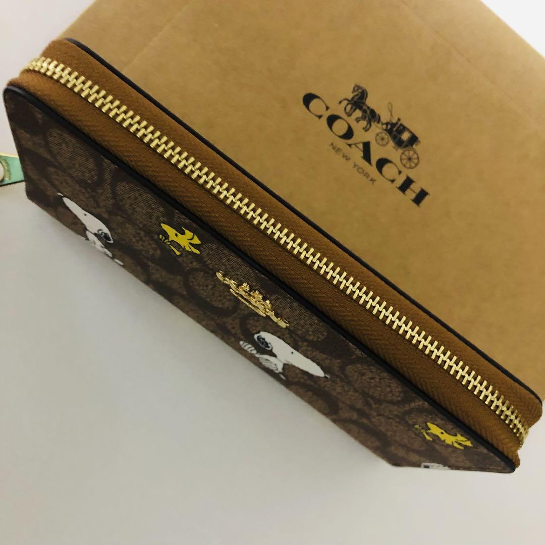COACH スヌーピー 長財布　新品