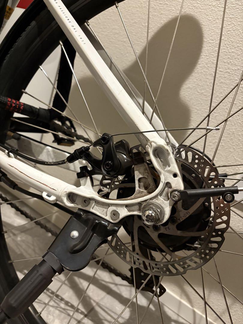 Benelli MANTUS 27 TRK ホワイト