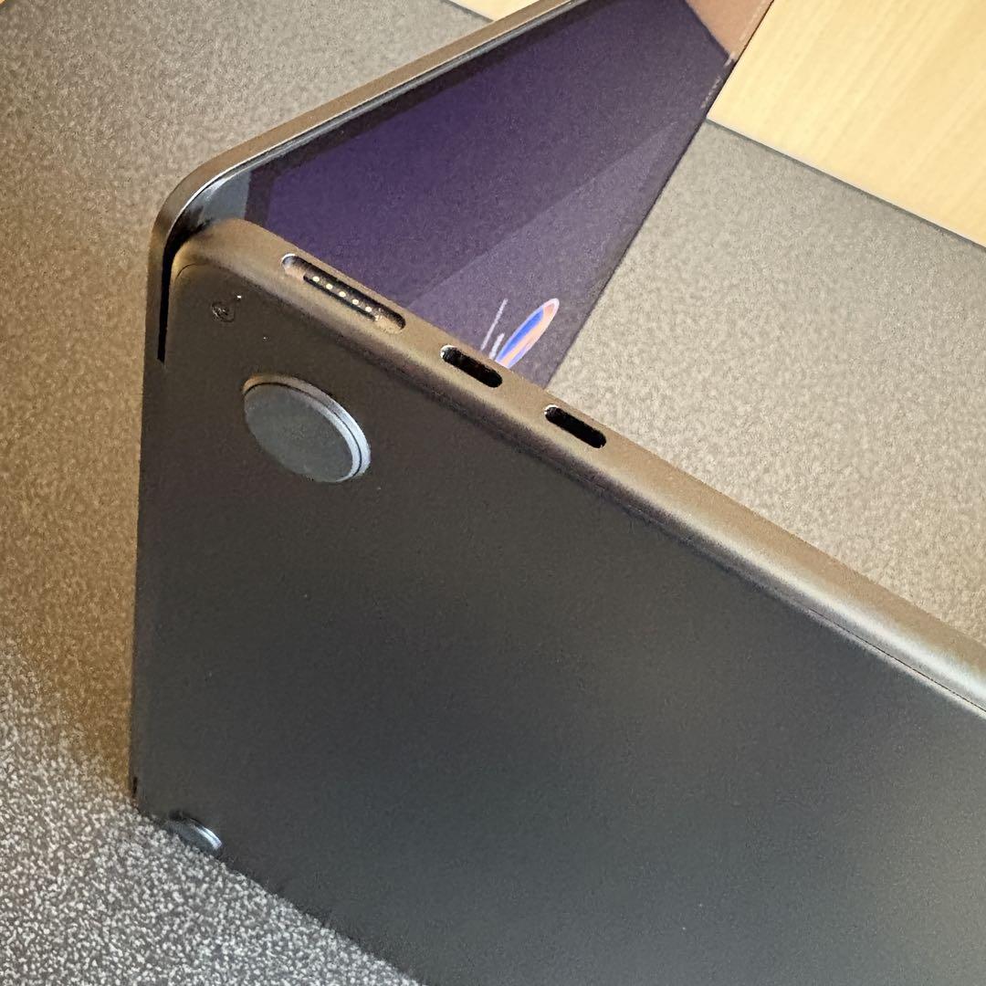 超美品 Apple MacBook Air M2 バッテリー100%