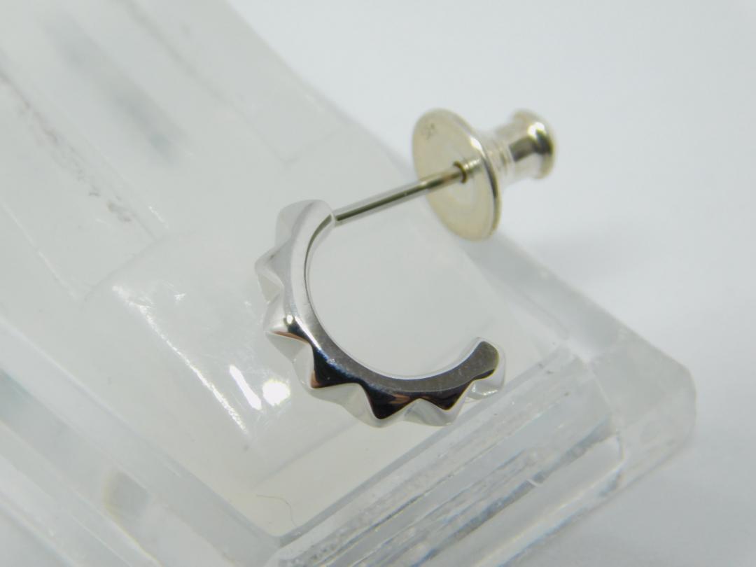 新品　未使用　ライオンハート　LION HEART　シングル　フープ　ピアス