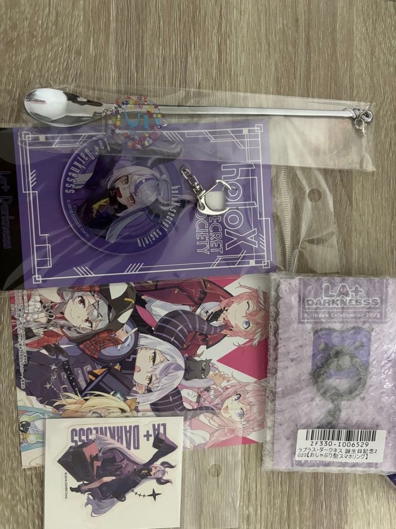 ラプラス•ダークネス 引退まとめ売り ホロライブ - メルカリ