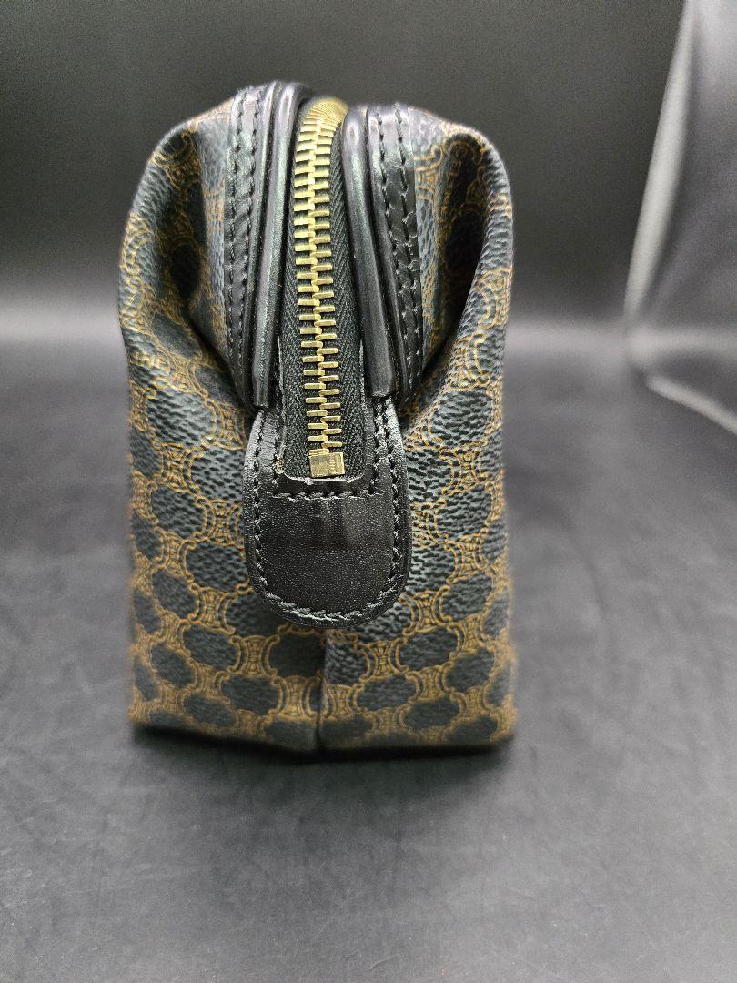 MT376 セリーヌ CELINE ポーチ マカダム ブラック　ゴールド　美品