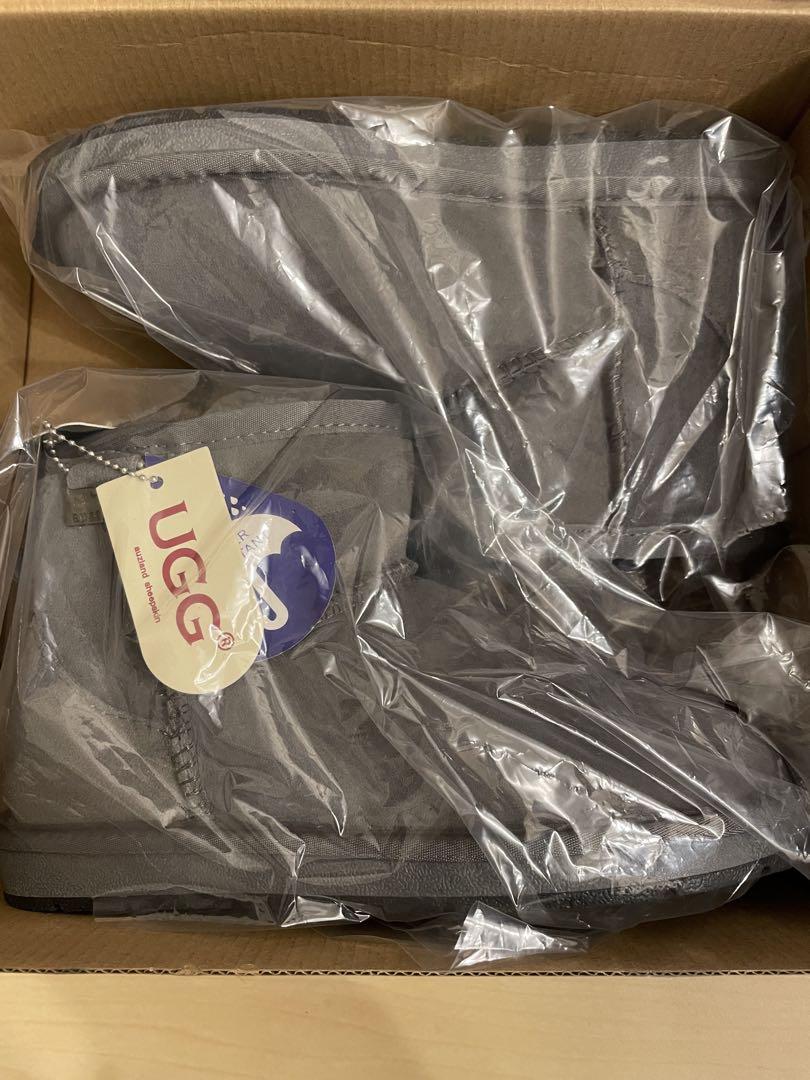 UGG オーストラリア　クラシックミニ グレー　23cm 新品未使用