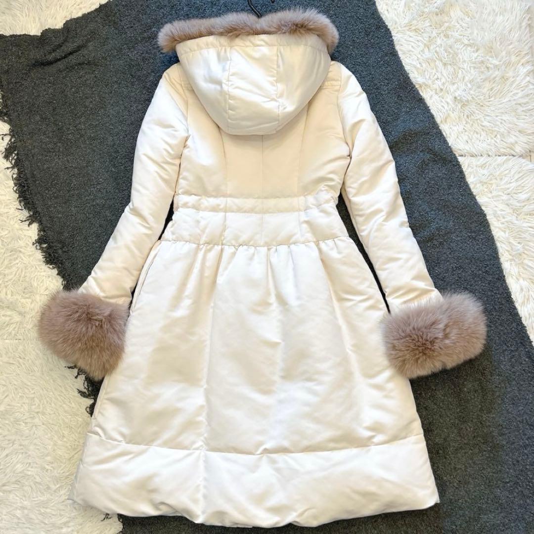 【美品】ハロッズ フードダウンロングコート フォックスファー リボン ベージュ1 【美品】ハロッズ フードダウンロングコート フォックスファー リボン ベージュ1