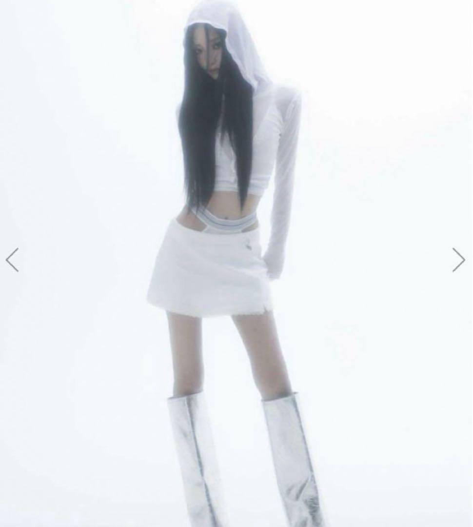 新品未開封】 melt the lady lace logo skirt - メルカリ