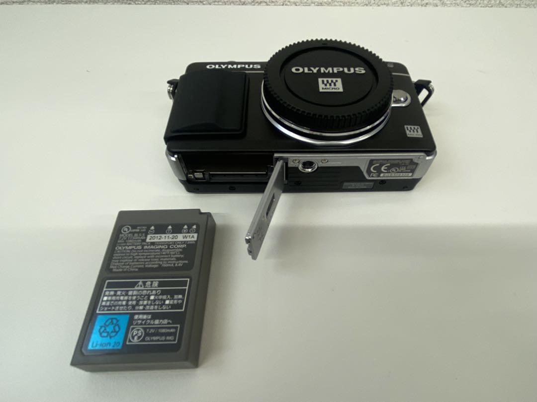 OLYMPUS オリンパス E-PM2 ブラック ボディ 本体と付属品