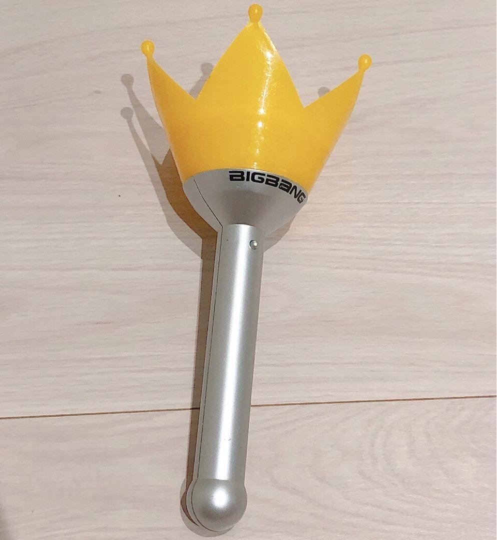 BIGBANG ペンライト 初期 王冠型 黄色 ジャンク - メルカリ