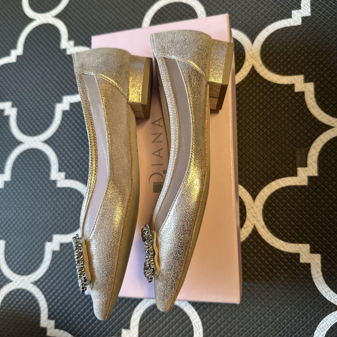ダイアナ ビジュー バックル パンプス ピンクゴールド 23㌢