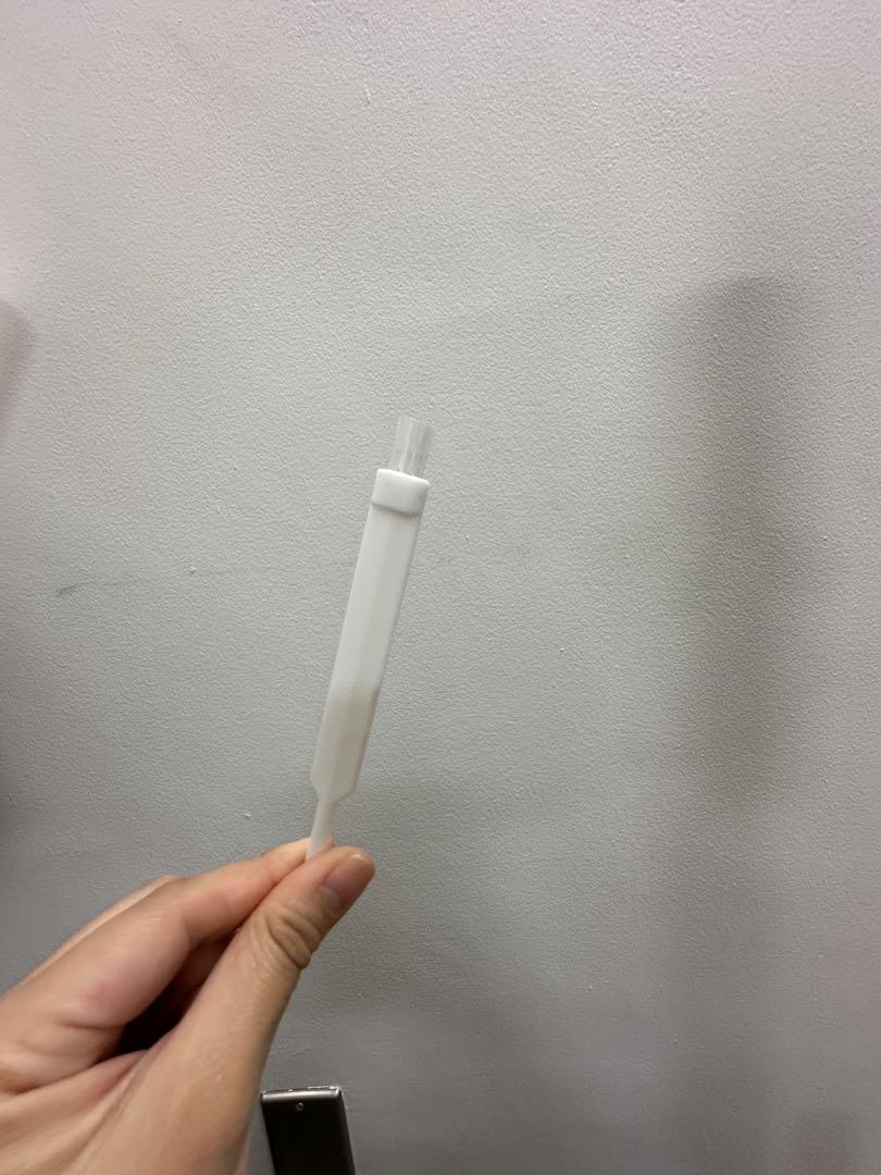 【美品】アイリスオーヤマ 充電式サイクロンスティッククリーナー 掃除機