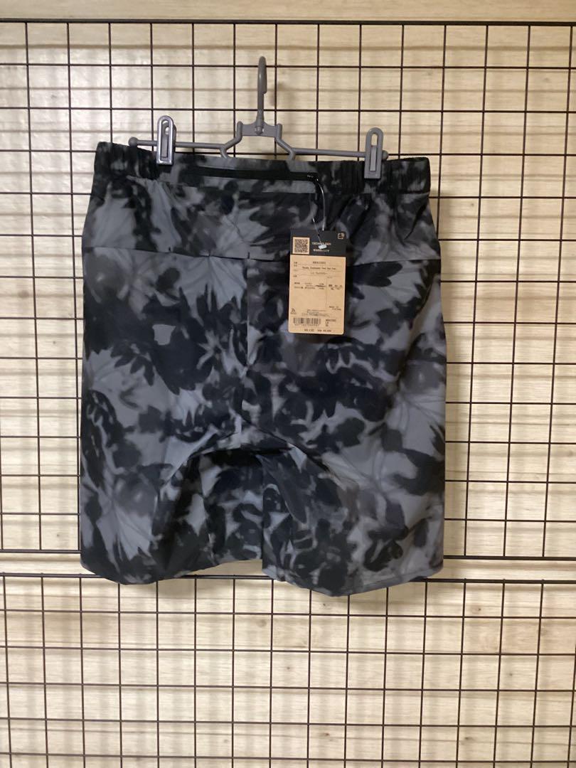 THE NORTH FACE ノベルティスワローテイルベントハーフパンツ XL