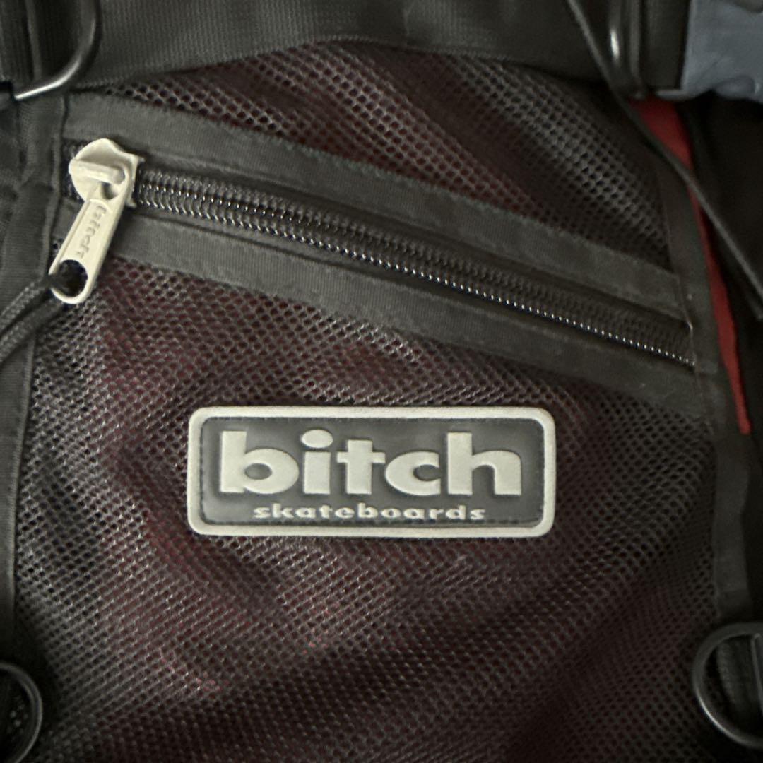 ビッチ スケートボード bitch skateboards リュック 黒/赤