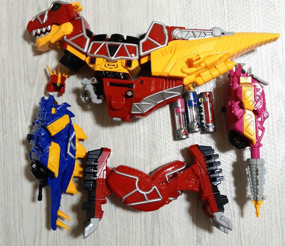 カミツキ合体 キョウリュウジン 獣電戦隊キョウリュウジャー 6,666円