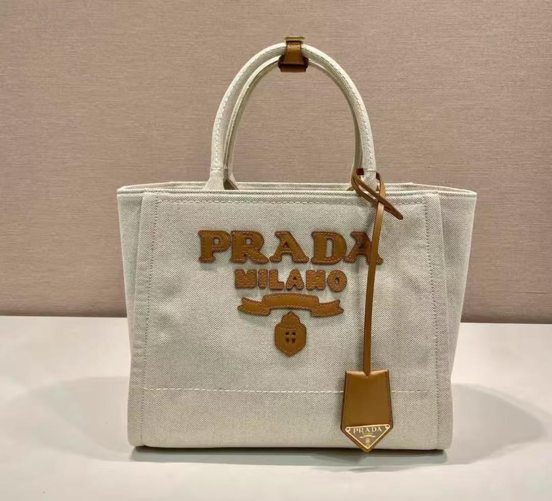 【美品】PRADA ートバッグ ホワイト キャンバス
