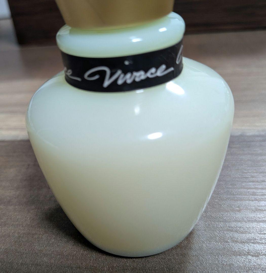 Vivace パウダーコロン