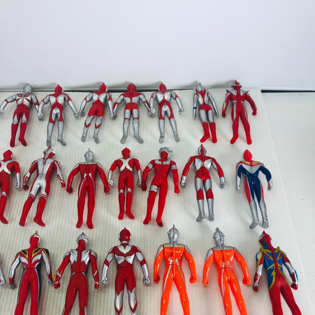 ウルトラマン ソフビ まとめ 50体 - メルカリ