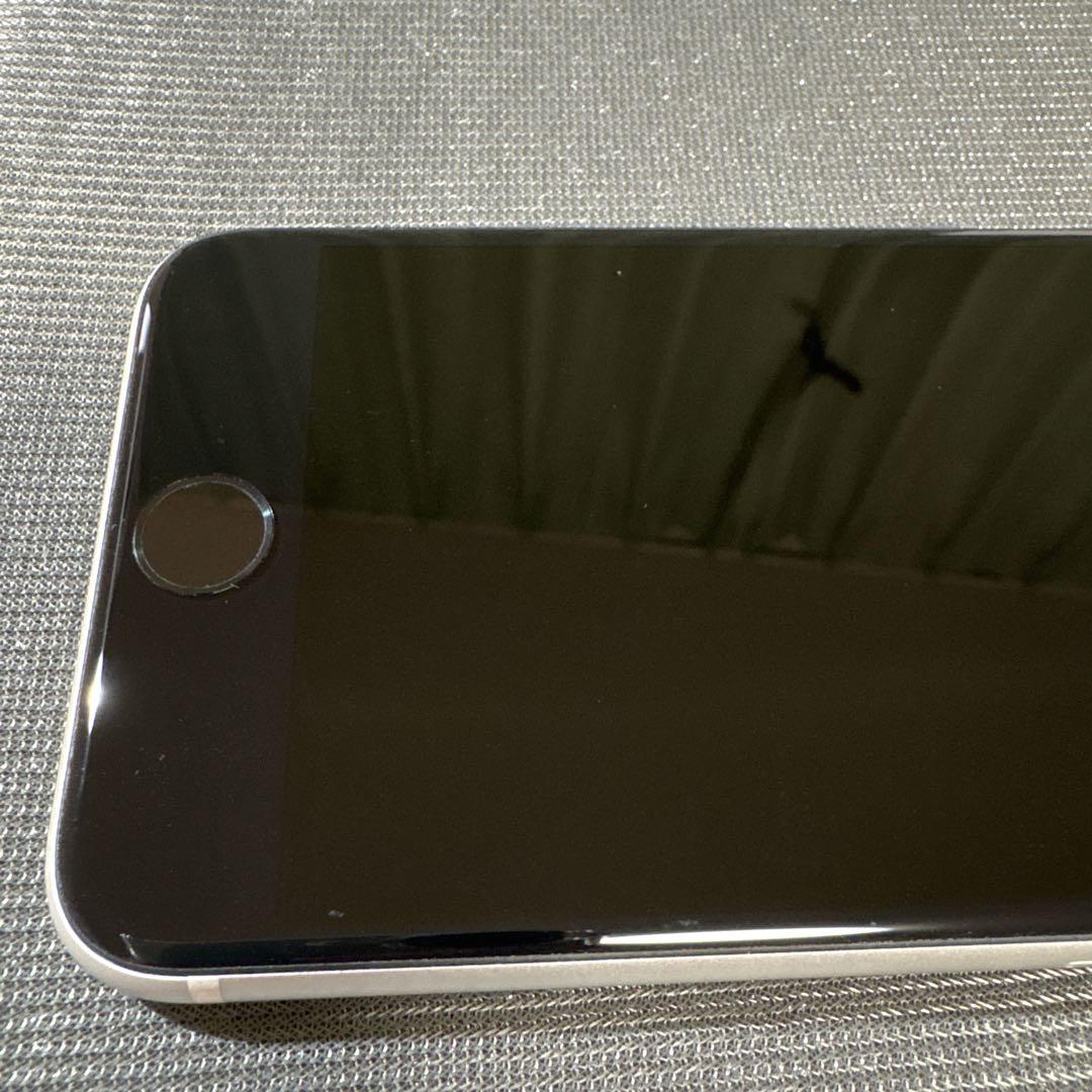 スマートフォン本体 Apple iPhone SE2 64GB