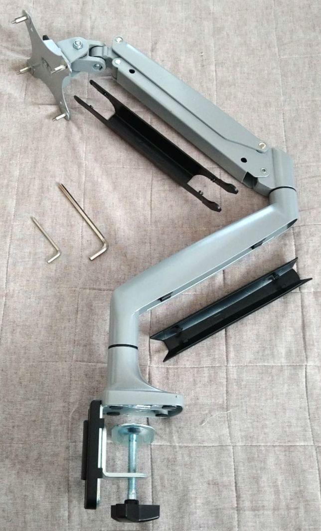 JN-IPS28UHDRC65W & モニターアーム(ガススプリング式) JN-IPS28UHDRC65W & モニターアーム(ガススプリング式)