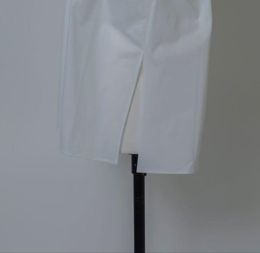 LOHEN SHOULDER SLIT CUTSEW ローヘン