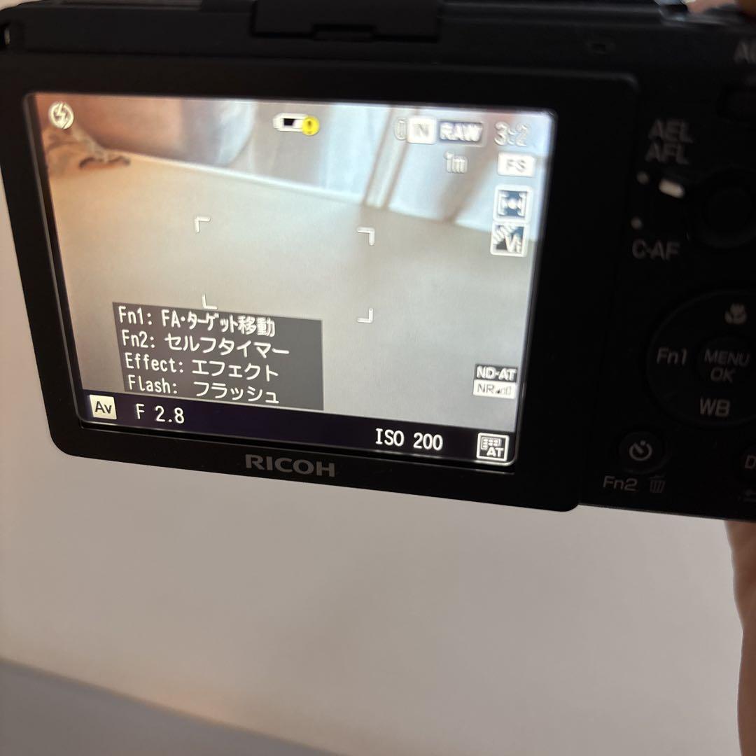 リコーGR2デジタルカメラ USBケーブル付き