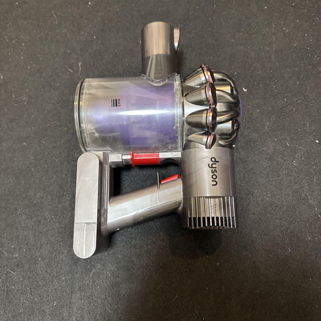 DC62サイクロン式掃除機