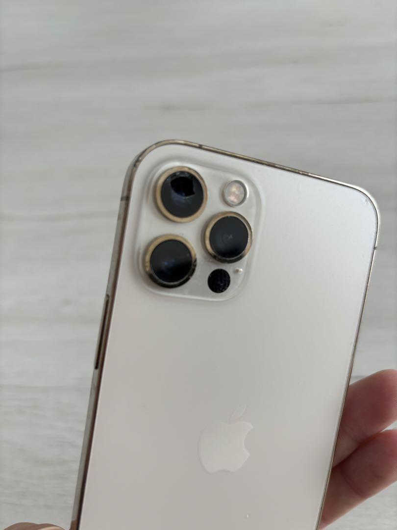 ひび割れありApple iPhone 12 Pro シルバー 256G 本体