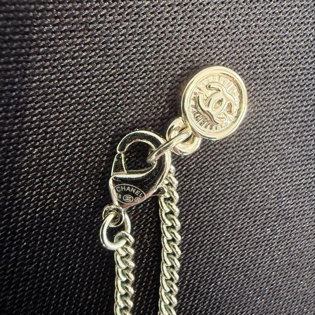 【新品、本物、当店在庫だから安心】 ピアス ネックレス 溶岩 CHANEL セット販売 メルカリ - アクセサリー