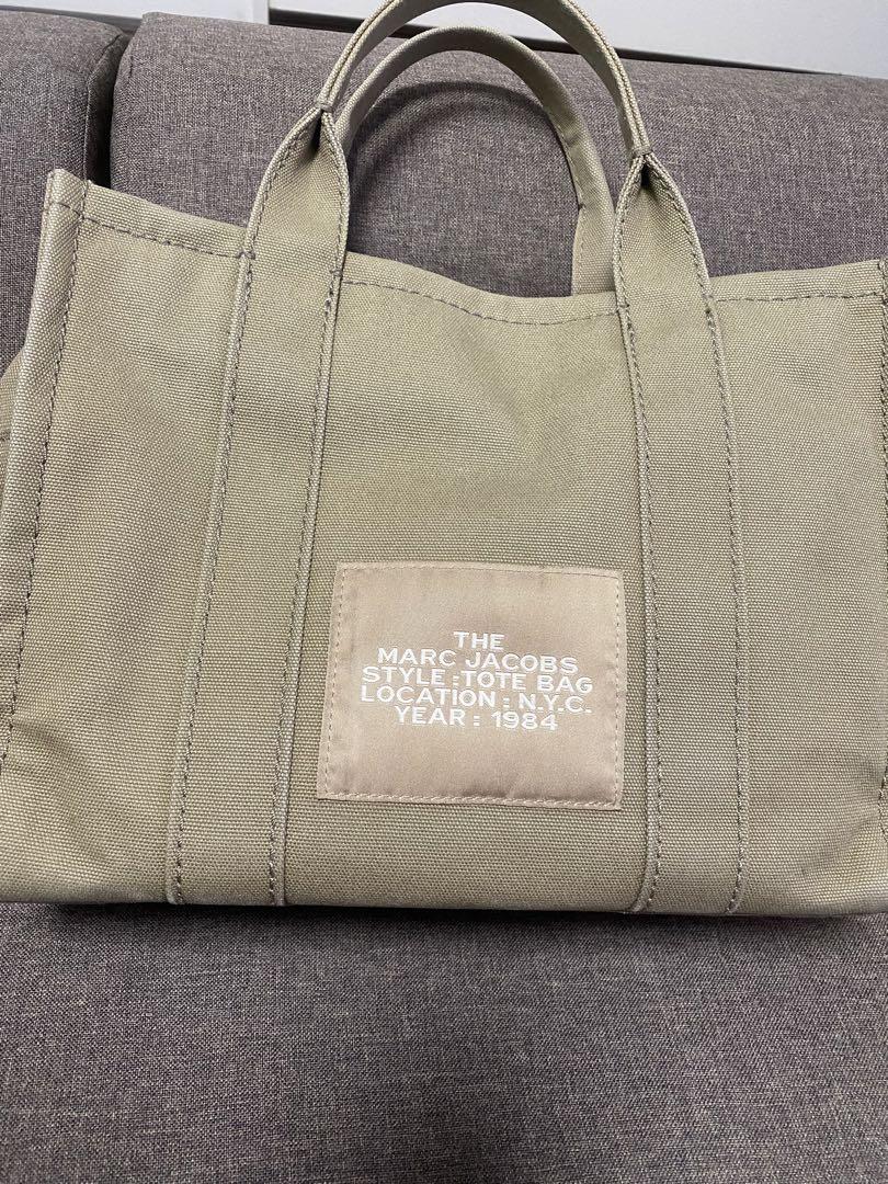 美品⭐︎マークジェイコブス キャンバストートバッグ 美品⭐︎マークジェイコブス キャンバストートバッグ