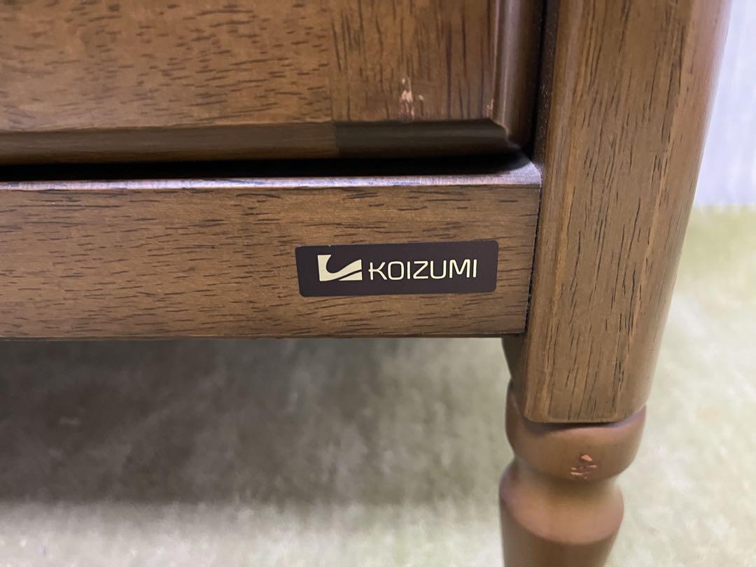 【値下げしました】KOIZUMI ガラス扉付きキャビネット