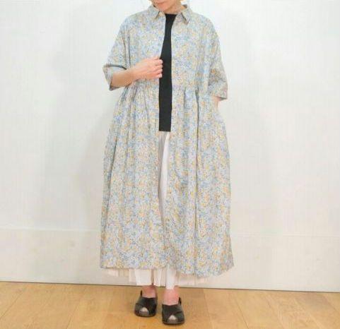 SO エスオー タイプライターフラワープリントウエストギャザーワンピース