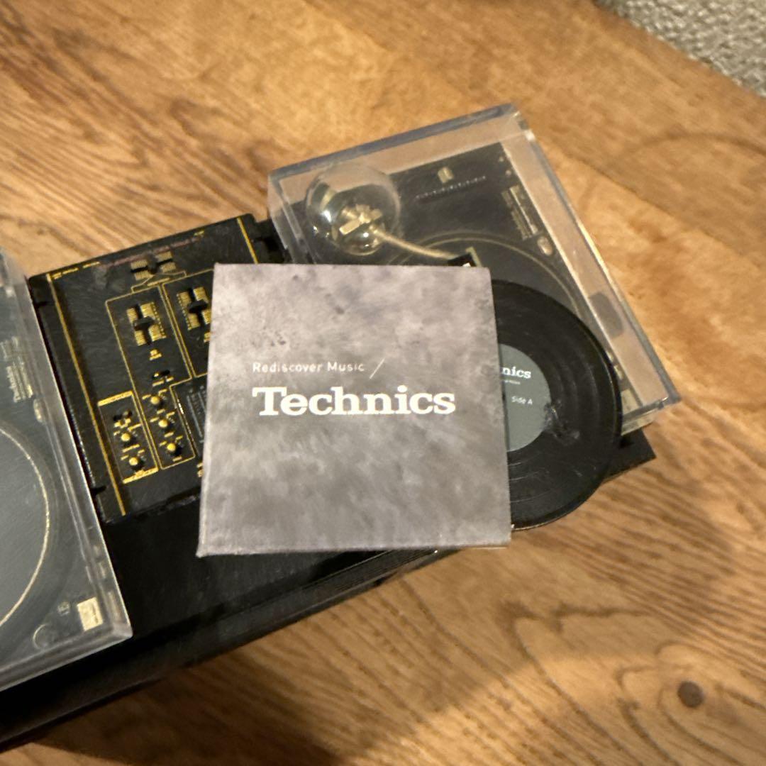 Technics テクニクス