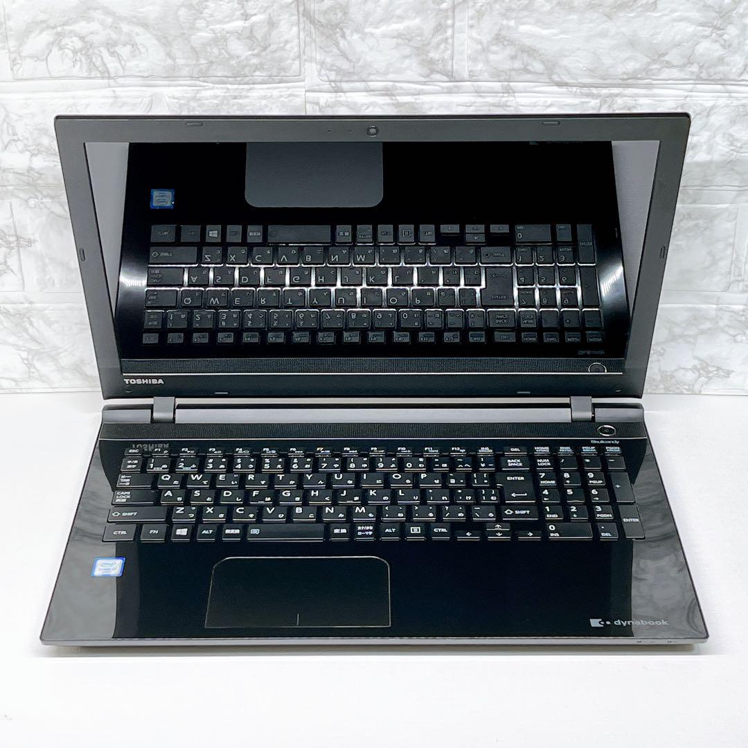 東芝✨超美品✨在宅ワークにも最適✨薄型超速ノートパソコン✨Win11✨フルHD！ 新品SSDで快適✨Win11 東芝カメラ付き 薄型ノートパソコン 仕事