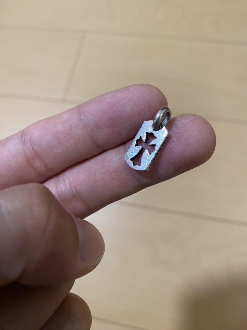 P*o様 クロムハーツ　タイニードッグタグ　カットアウトクロス